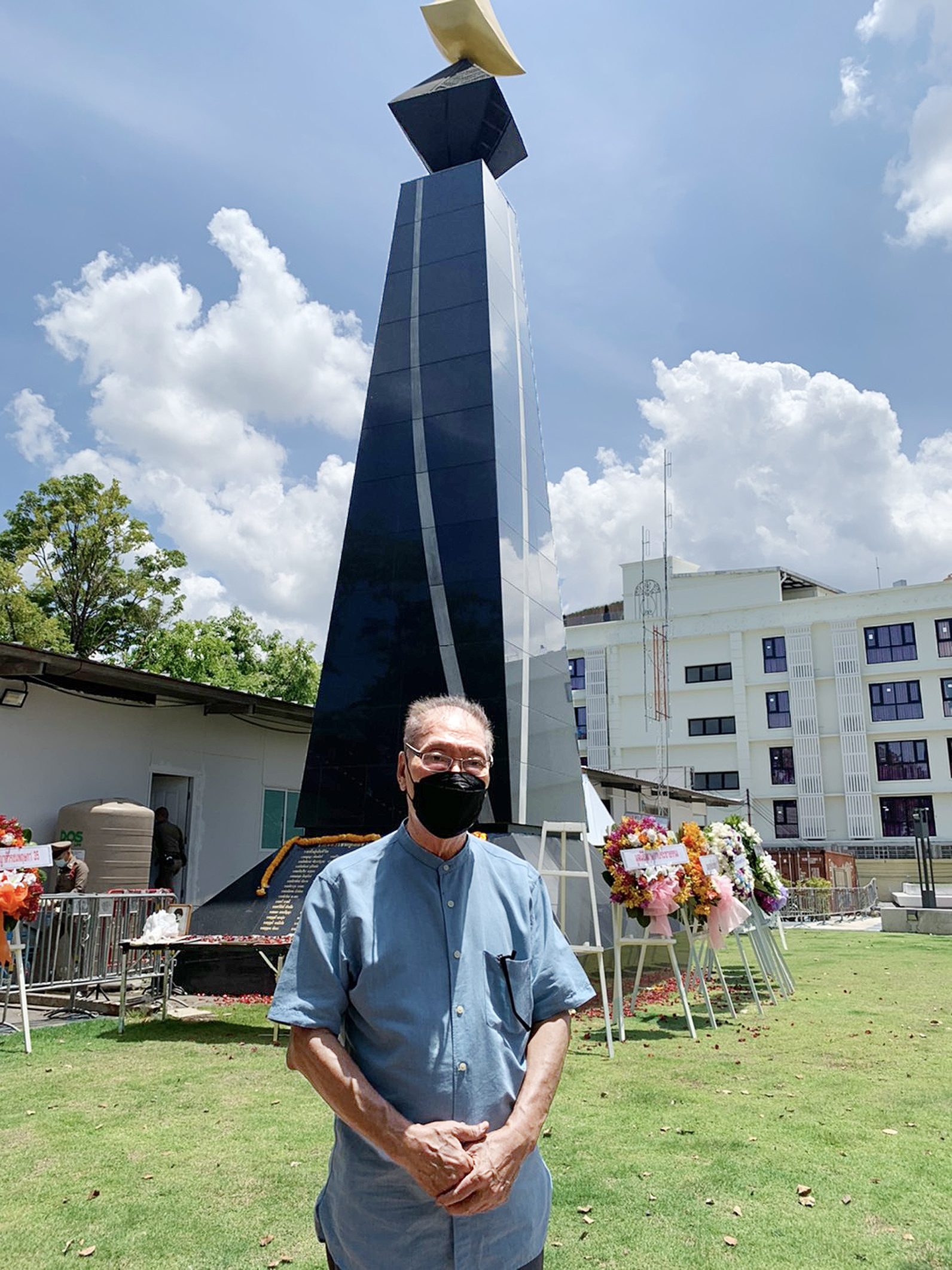 อดุลย์ เขียวบริบูรณ์ จาก ‘พ่อ’ ผู้สูญเสีย สู่แกนนำ ‘ไทยไม่ทน’ ‘เราต้องการการชดใช้ที่มีเกียรติและศักดิ์ศรี’