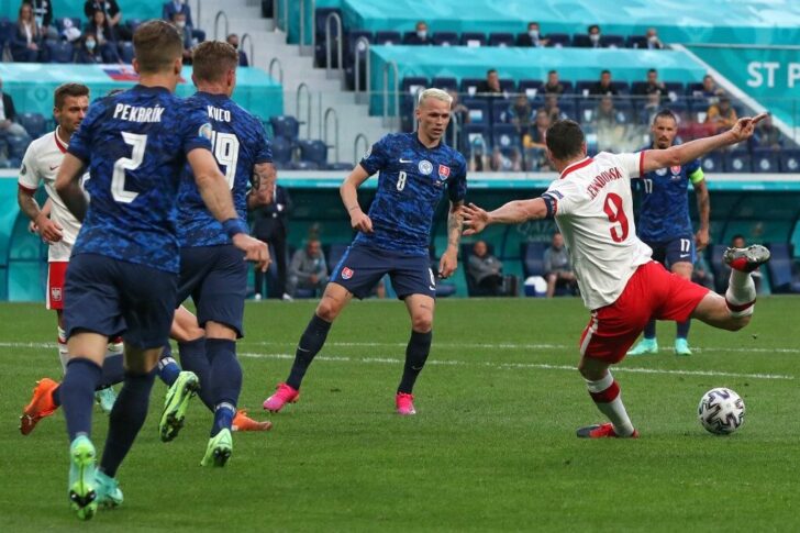FBL-EURO-2020-2021-MATCH10-POL-SVK