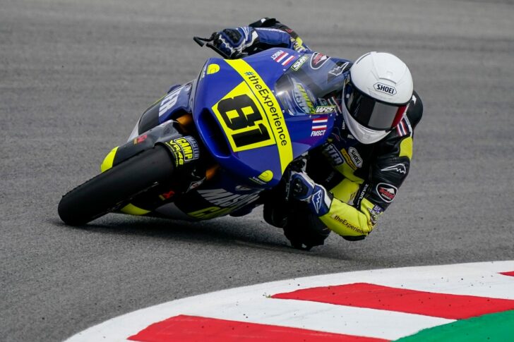 03 เคเค ขยับเวลาต่อเนื่อง บิดคว้ากริด 30 ดีสุดนักบิดไวลด์การ์ด เกมโมโตทู