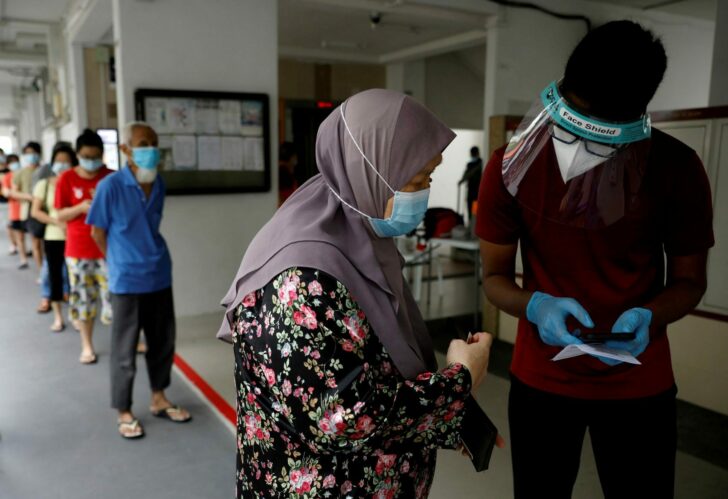 2021-06-09T081348Z_1662371489_RC2WWN9D1I2A_RTRMADP_3_HEALTH-CORONAVIRUS-SINGAPORE-VARIANTS