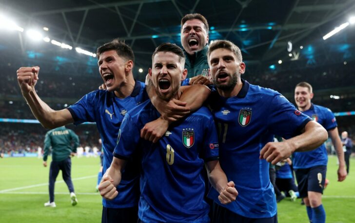 2021-07-06T214320Z_1245335023_UP1EH761OC539_RTRMADP_3_SOCCER-EURO-ITA-ESP-REPORT