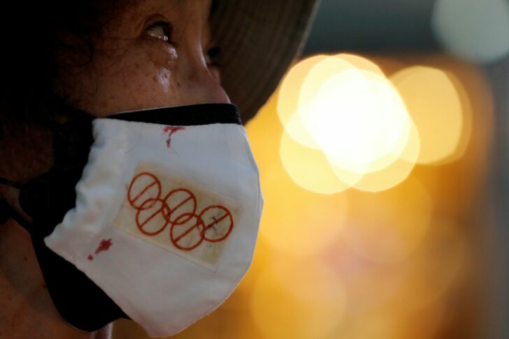 2021-07-08T103252Z_1177530008_RC29GO9V4EI3_RTRMADP_3_OLYMPICS-2020-JAPAN-PROTEST
