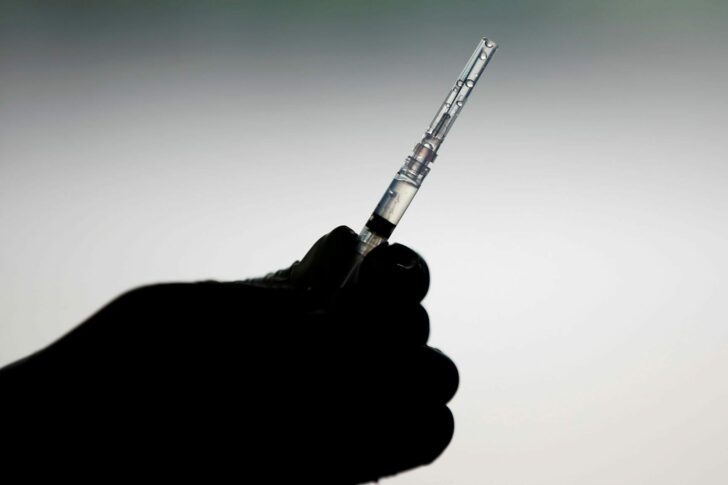 2021-07-12T232625Z_1727084027_RC2BJO9BSD64_RTRMADP_3_HEALTH-CORONAVIRUS-VACCINATION