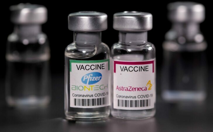 2021-07-21T210040Z_375116815_RC29PO9DRH4V_RTRMADP_3_HEALTH-CORONAVIRUS-BRITAIN-VACCINES (1)