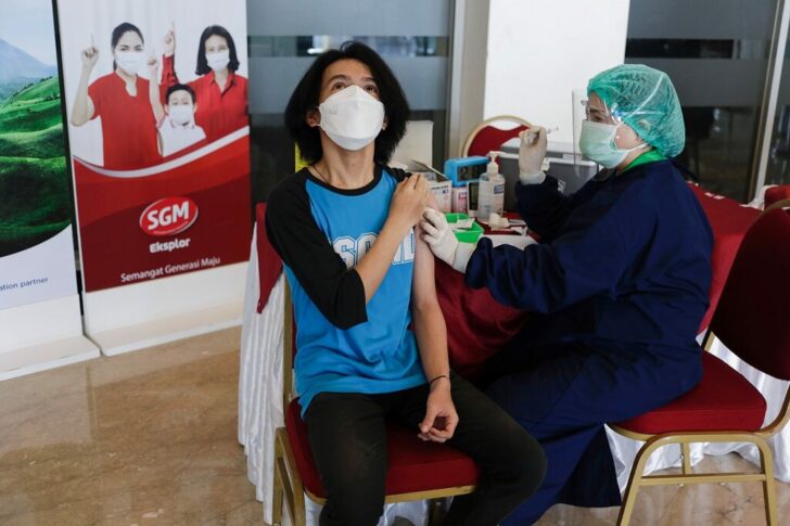 Mass COVID-19 vaccination program for children in Jakarta