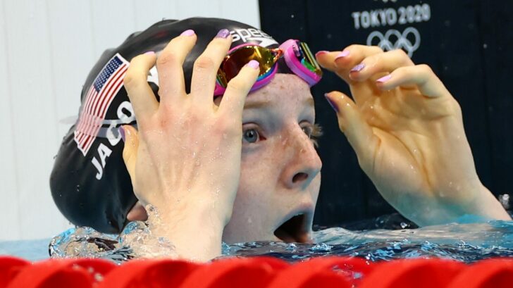 Swimming - Women's 100m Breaststroke - Final