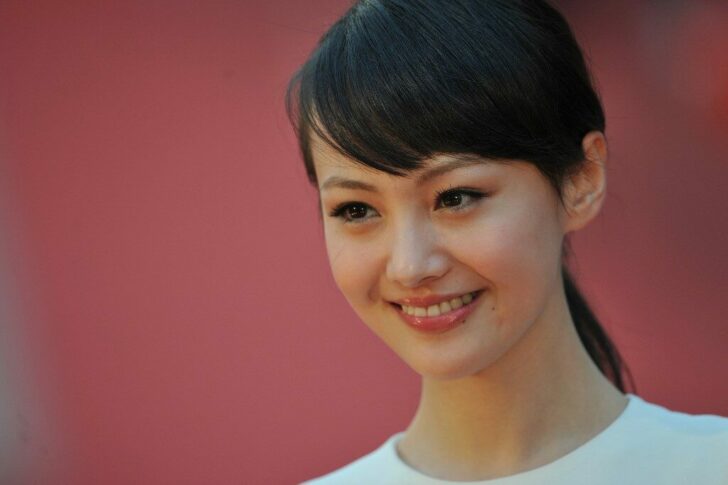FILES-CHINA-CELEBRITY-TELEVISION-MEDIA