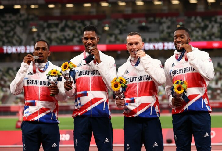 Athletics - Men's 4 x 100m Relay - Medal Ceremony