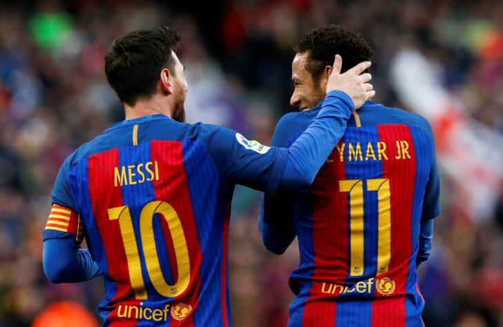 FILE PHOTO: Football Soccer - Barcelona v Athletic Bilbao - Spanish La Liga Santander