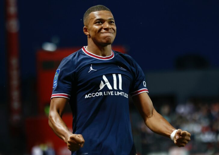 Ligue 1 - Brest v Paris St Germain