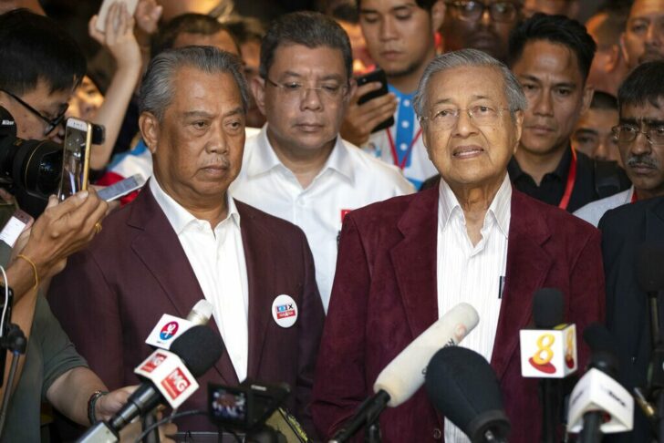 Mahathir Mohamad, Muhyiddin Yassin