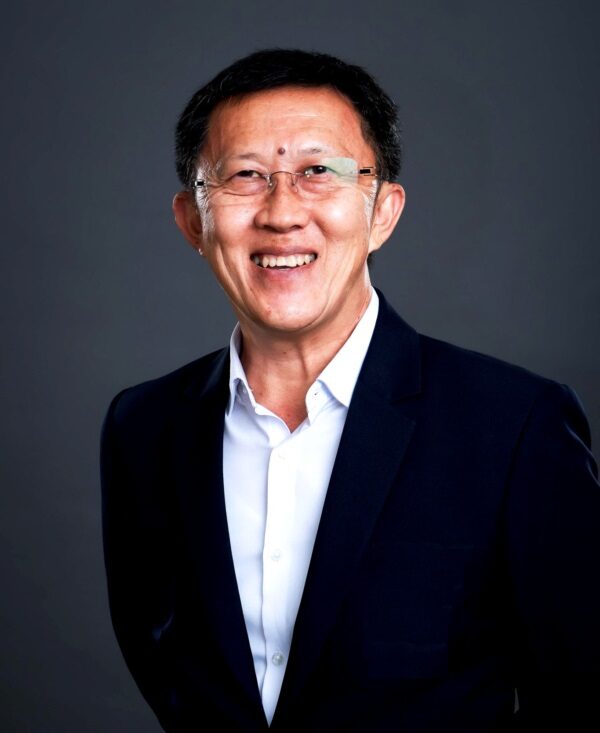 ดร.ดนุช ตันเทอดทิตย์