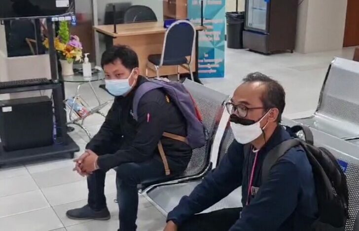 ดินแดง 1