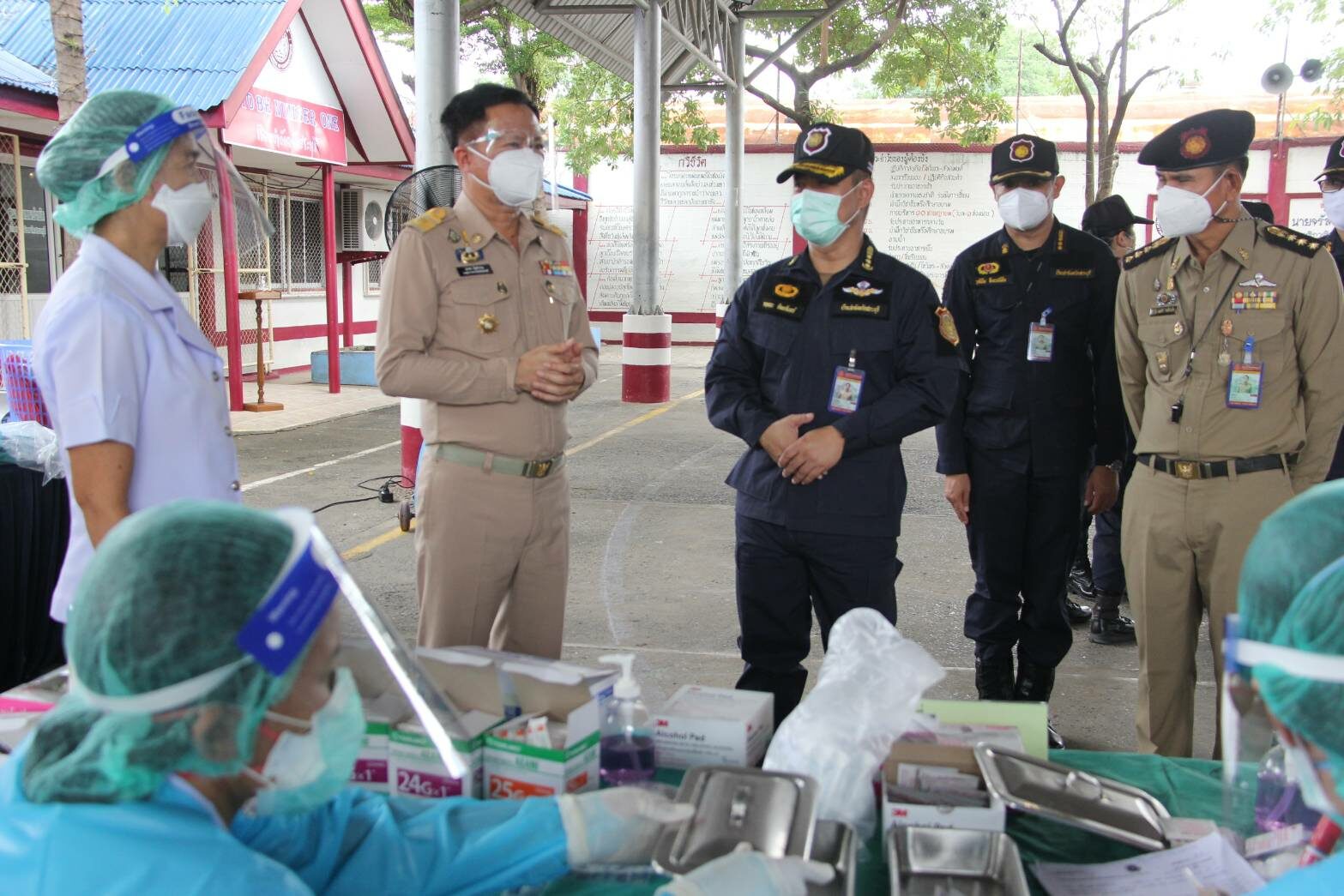 เรือนจำสระบุรี เร่งฉีดวัคซีนซิโนฟาร์มให้ผู้ต้องขัง หวังลดความรุนแรงของอาการเจ็บป่วยและเสียชีวิต