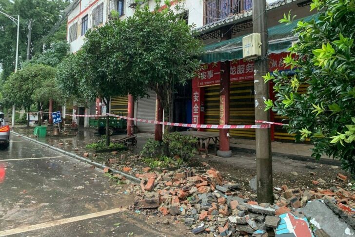 CHINA-QUAKE