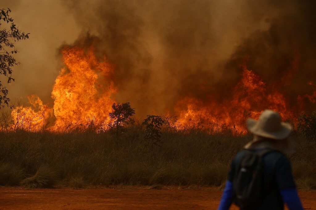 2021-08-23T193741Z_1282115580_RC21BP9BI83B_RTRMADP_3_BRAZIL-FIRE