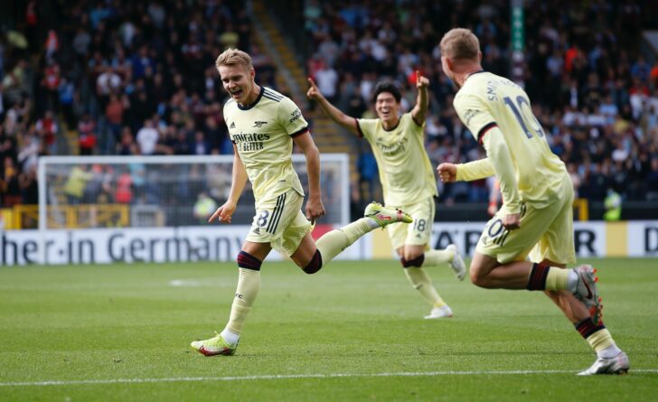 2021-09-18T143421Z_607186493_UP1EH9I14H7AY_RTRMADP_3_SOCCER-ENGLAND-BUR-ARS-REPORT