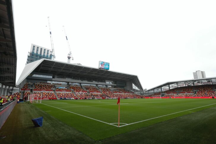 2021-09-25T142748Z_1194727124_UP1EH9P146BKB_RTRMADP_3_SOCCER-ENGLAND-BRE-LIV-REPORT