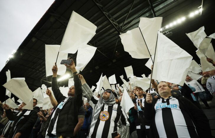 Premier League - Newcastle United v Tottenham Hotspur