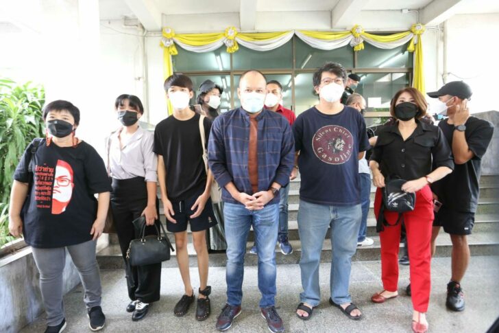 บก.ลายจุด