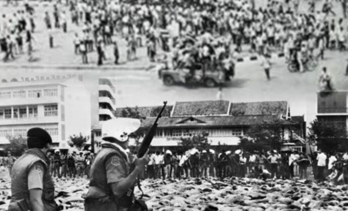 45ปี‘6 ตุลา 19’ บทเรียน‘ปชต.ไทย’ หมายเหตุ - ความเห็นของนักวิชาการ