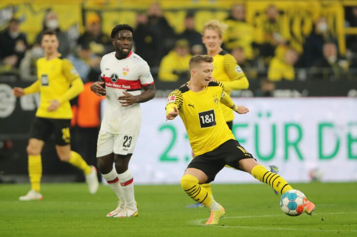 Bundesliga - Borussia Dortmund v VfB Stuttgart