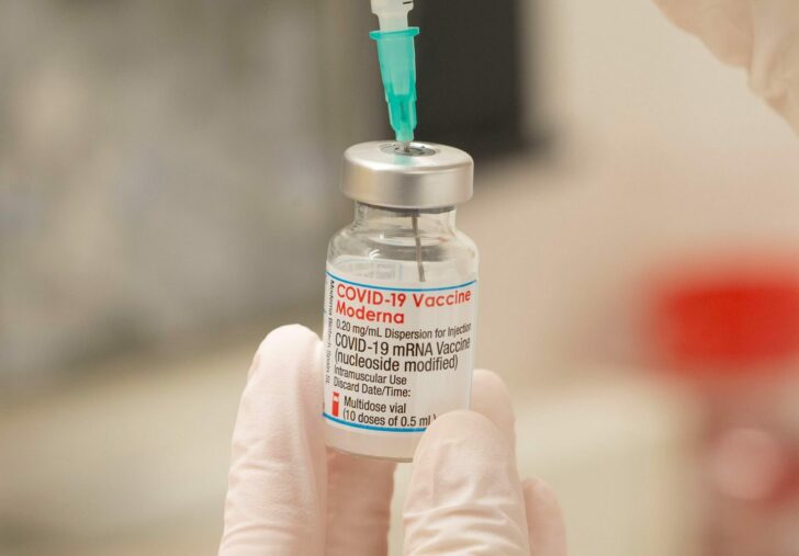2021-11-24T115240Z_275238521_RC2EWQ9X70AS_RTRMADP_3_HEALTH-CORONAVIRUS-VACCINES-SWISS