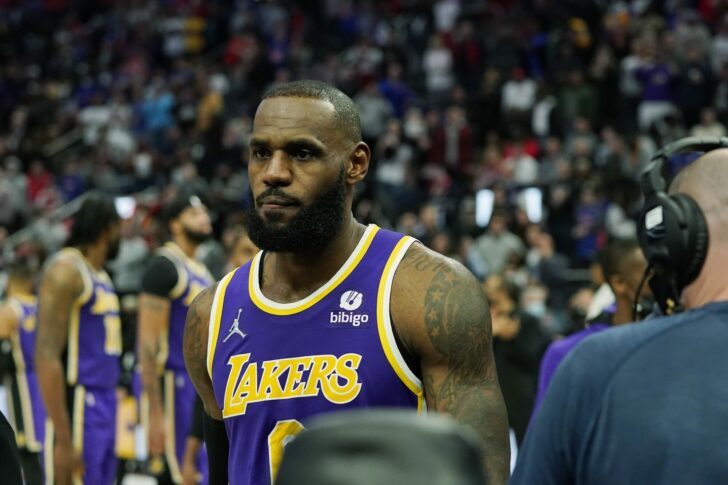 Lakers Pistons Basketball