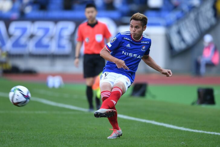 Yokohama F.Marinos v Gamba Osaka - J.League Meiji Yasuda J1