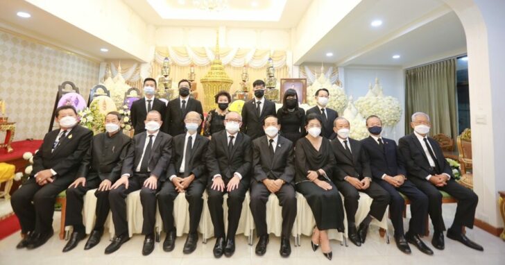 งานอ.โกร่ง11พย