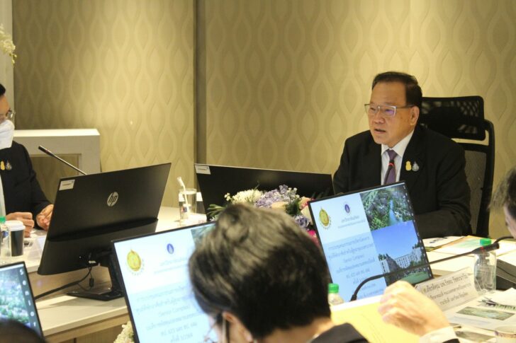 สันติ พร้อมพัฒน์