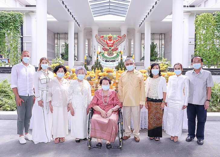 อัญเชิญครุฑ