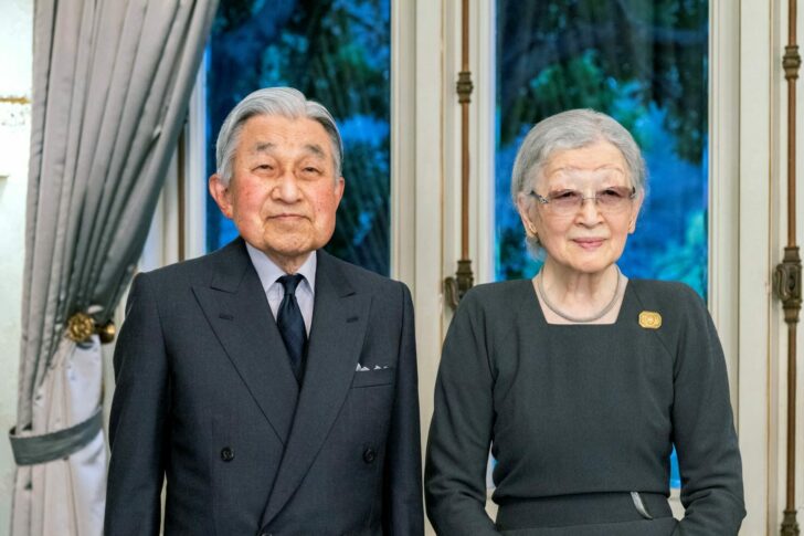 2021-12-23T025158Z_1512663835_RC22KR92O918_RTRMADP_3_JAPAN-ROYALS