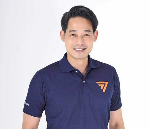 คนตามข่าว : เพชร กรุณพล สู้ชิงที่นั่ง ส.ส.เขต 9 กทม. กรุณพล เทียนสุวรรณ