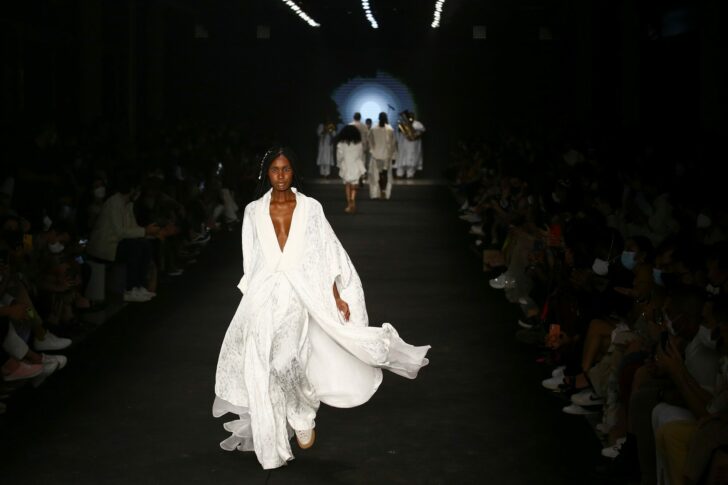Handred show at Sao Paulo Fashion Week