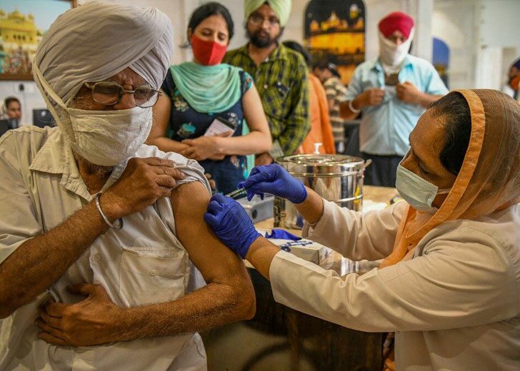 อินเดียพัฒนาวัคซีนสู้โอมิครอนโดยเฉพาะ ชี้ 1-2 เดือนพร้อมใช้