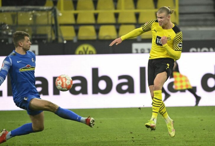 FBL-GER-BUNDESLIGA-DORTMUND-FREIBURG