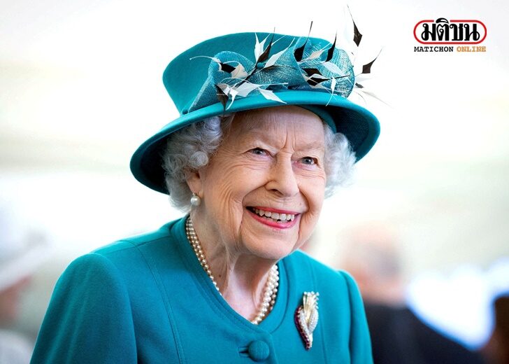 FILE PHOTO: Britain's Queen Elizabeth visits Scotland for Holyrood Week
