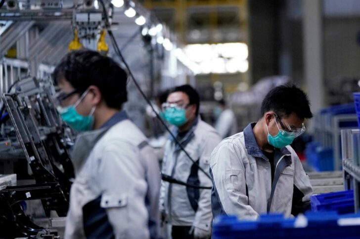 2022-01-12T065030Z_897044454_RC2IXR9SSIZJ_RTRMADP_3_CHINA-ECONOMY-POLICY