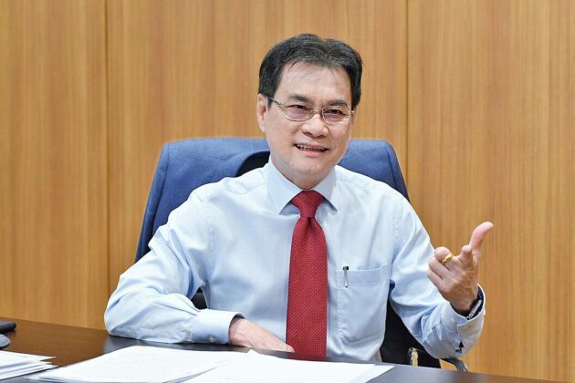 คอฟฟี่เบรก : หาหมอน สําหรับทั่นนี้ จุรินทร์ ลักษณวิศิษฏ์ รองนายกรัฐมนตรี