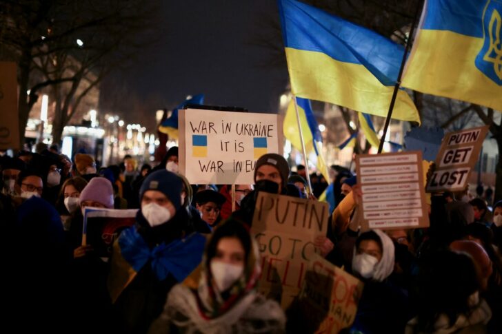 2022-02-22T181013Z_334363773_RC25PS9F7LWG_RTRMADP_3_UKRAINE-CRISIS-GERMANY-RUSSIA