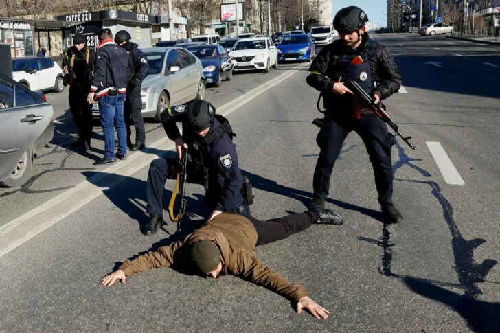 2022-02-28T090710Z_2029771342_RC2XSS9ZLEHO_RTRMADP_3_UKRAINE-CRISIS
