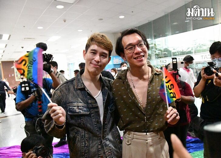 ฟ้า พรหมศร