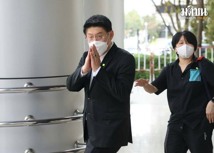 สรยุทธ์ฟ้อง