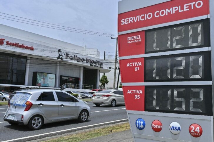PANAMA-UKRAINE-RUSSIA-CONFLICT-ECONOMY-FUEL