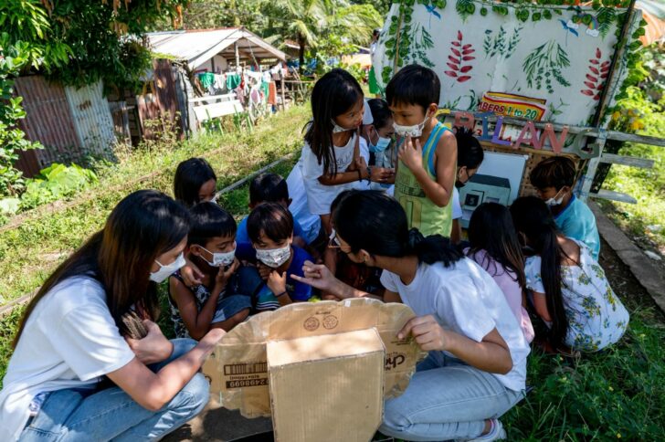 2022-02-15T000000Z_1098219710_RC25KS9FO7GL_RTRMADP_3_PHILIPPINES-EDUCATION-TROLLEY