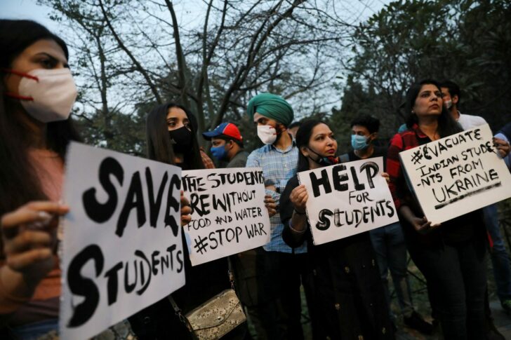 2022-02-25T144127Z_1412283353_RC20RS965S21_RTRMADP_3_UKRAINE-CRISIS-INDIA