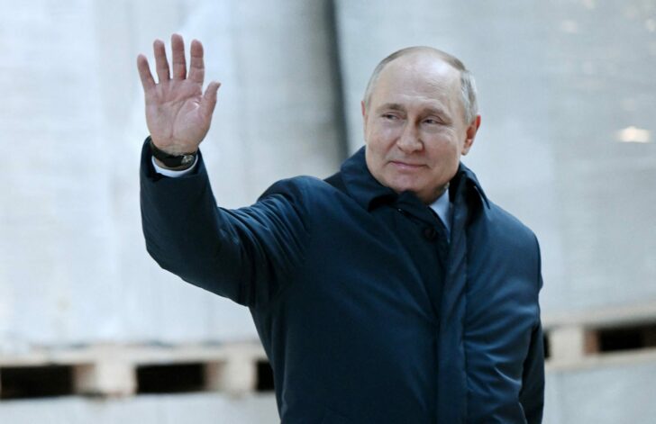 2022-02-27T000000Z_1460841213_RC2FSS9I3TAQ_RTRMADP_3_RUSSIA-PUTIN
