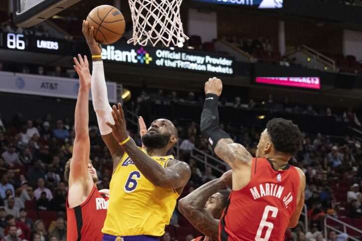 NBA: Los Angeles Lakers at Houston Rockets