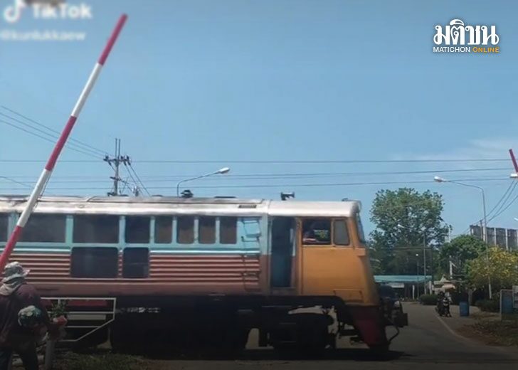89889